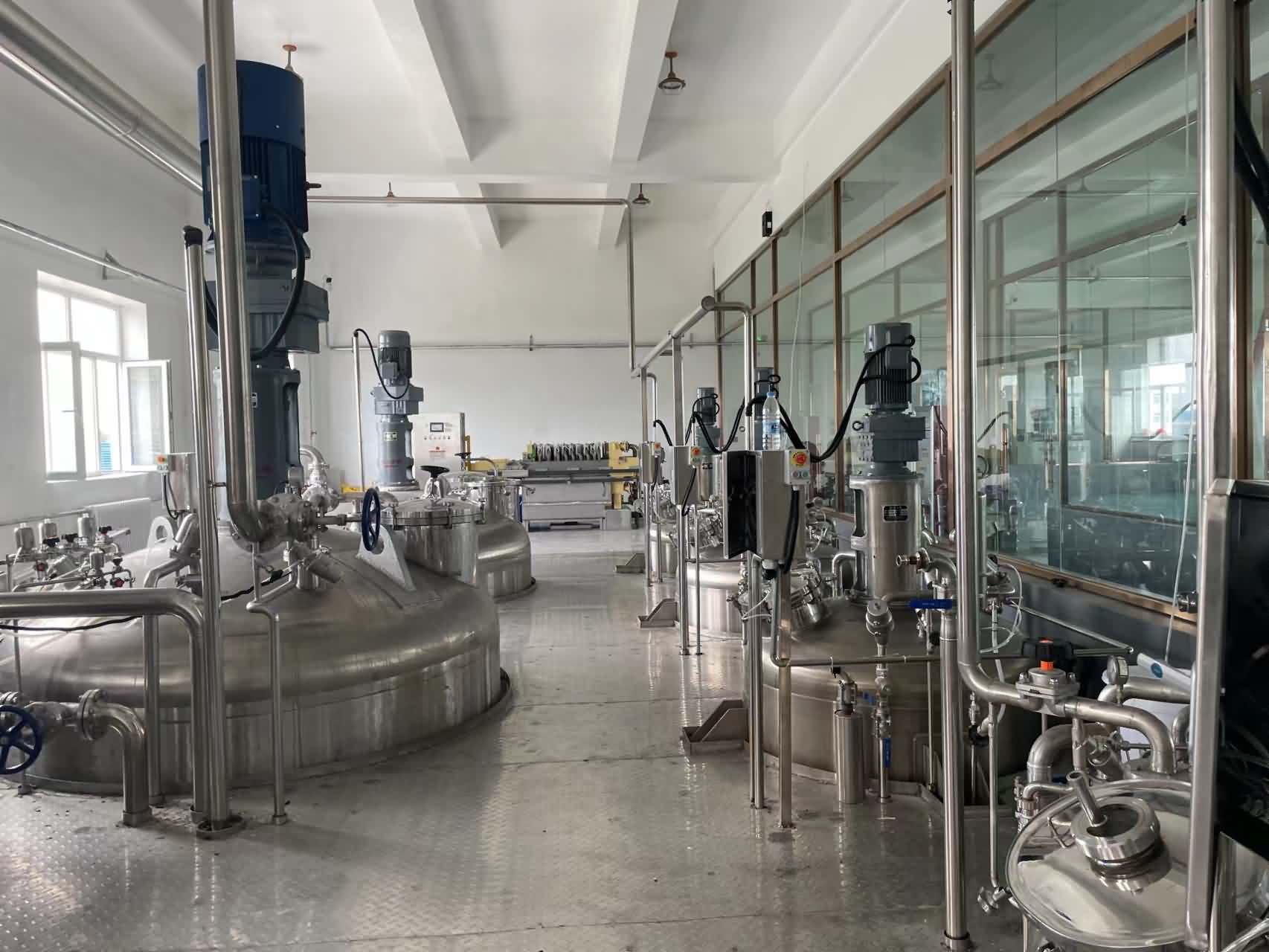 不銹鋼生物發酵攪拌器安裝運行現場